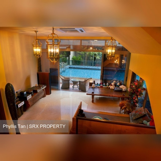 Whitley Road (D11), Semi-Detached #486960061